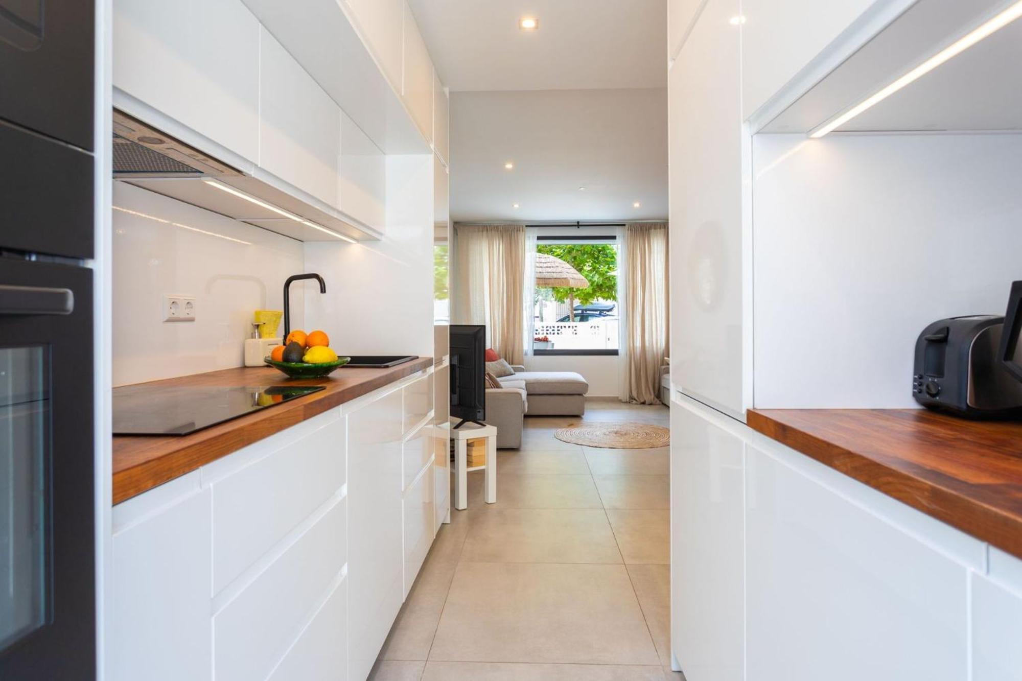 La Cala Beach Home - Beachfront Few Steps Away From Sandy Beach La Cala De Mijas Esterno foto